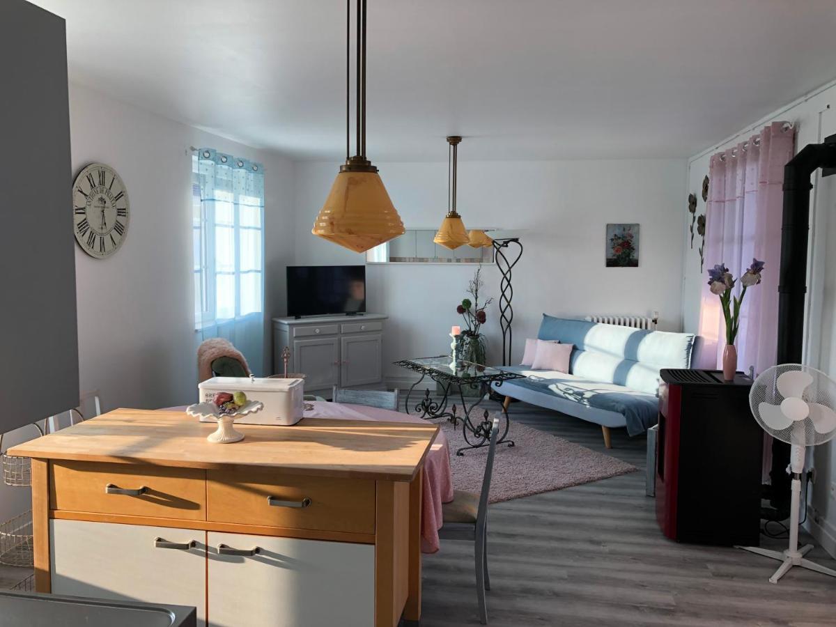 Appartement In Chateau Saint Claude An Der Saone Mantoche Exteriör bild